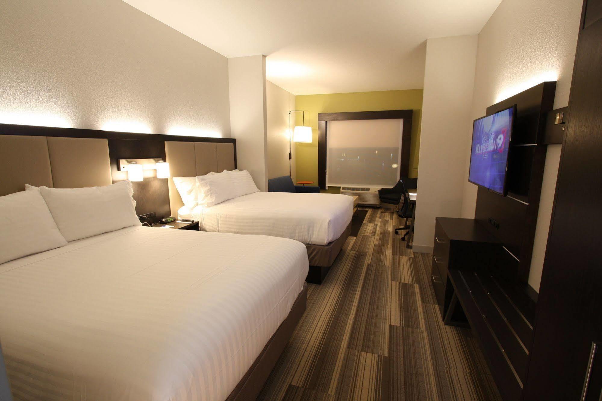 Express & South, An Ihg Hotel 3*