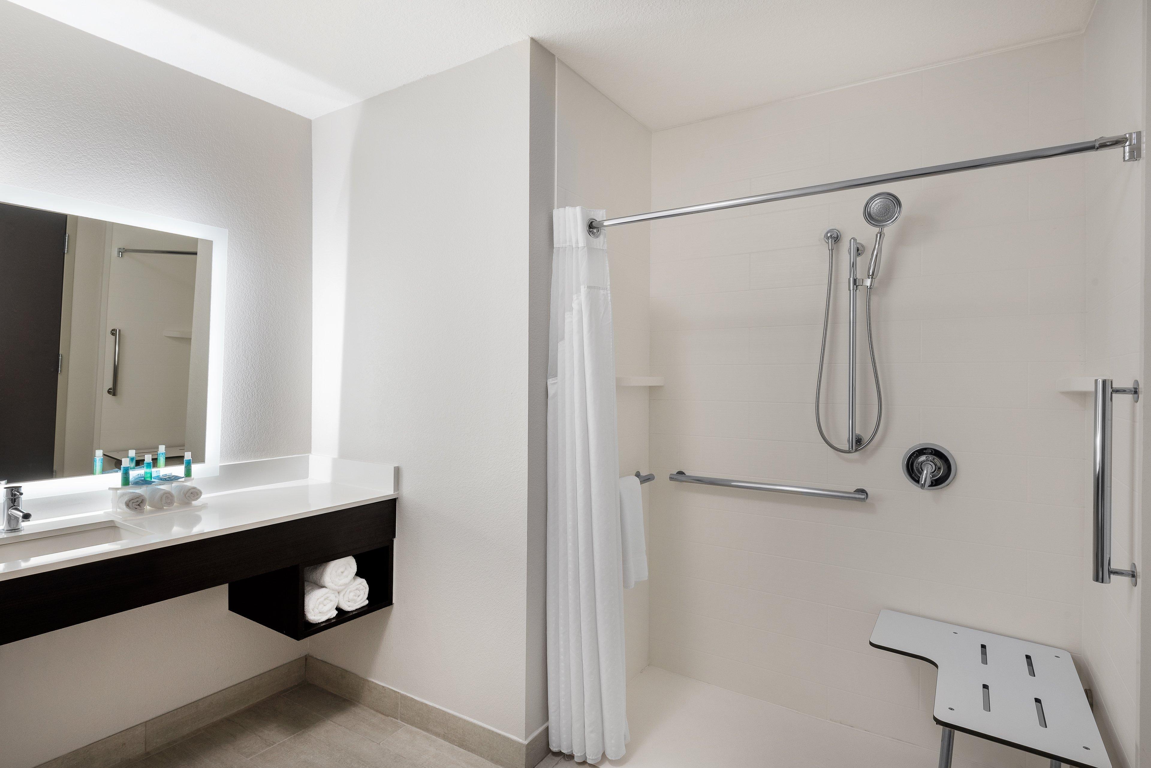 Express & South, An Ihg