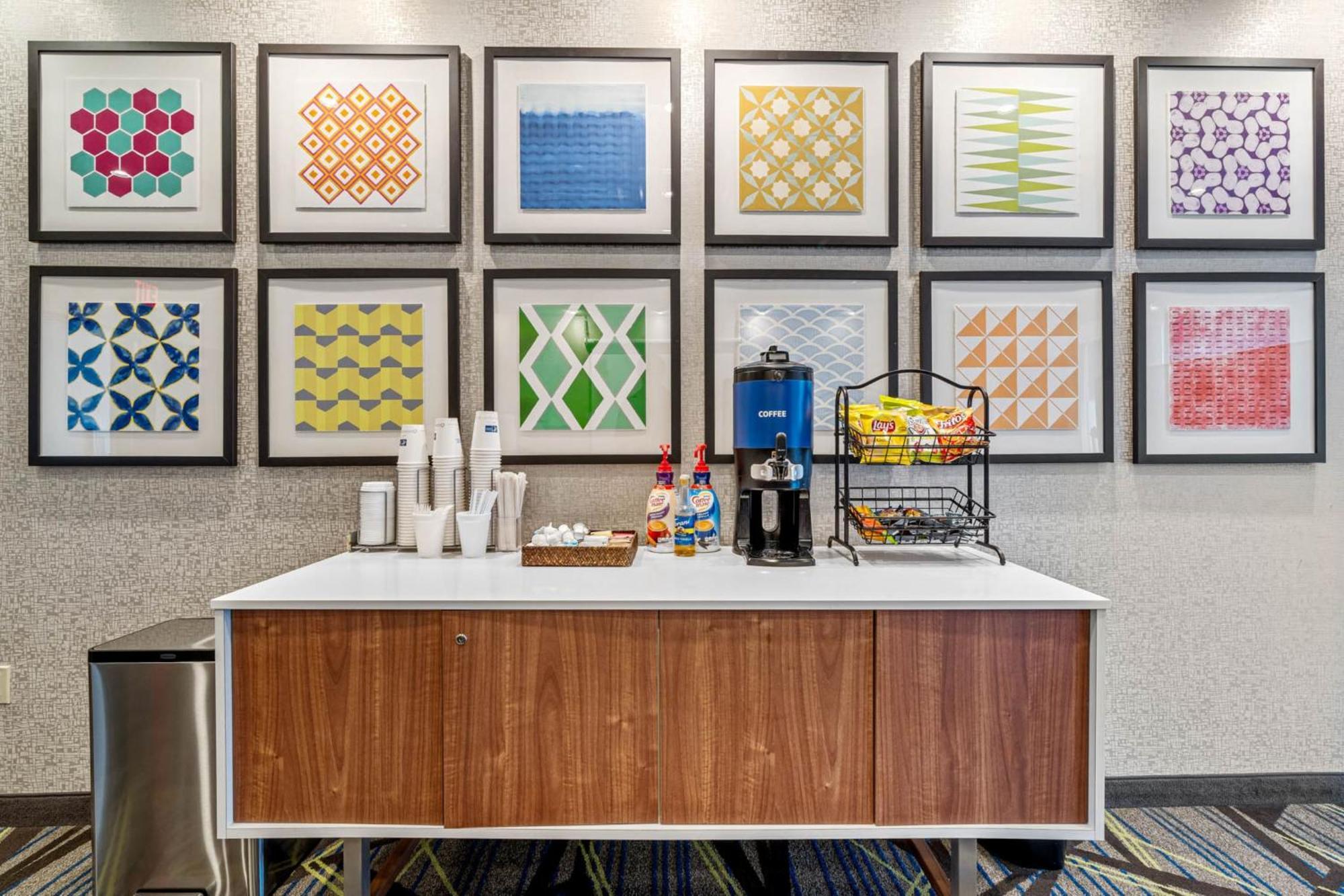 Express & South, An Ihg Hotel 3*