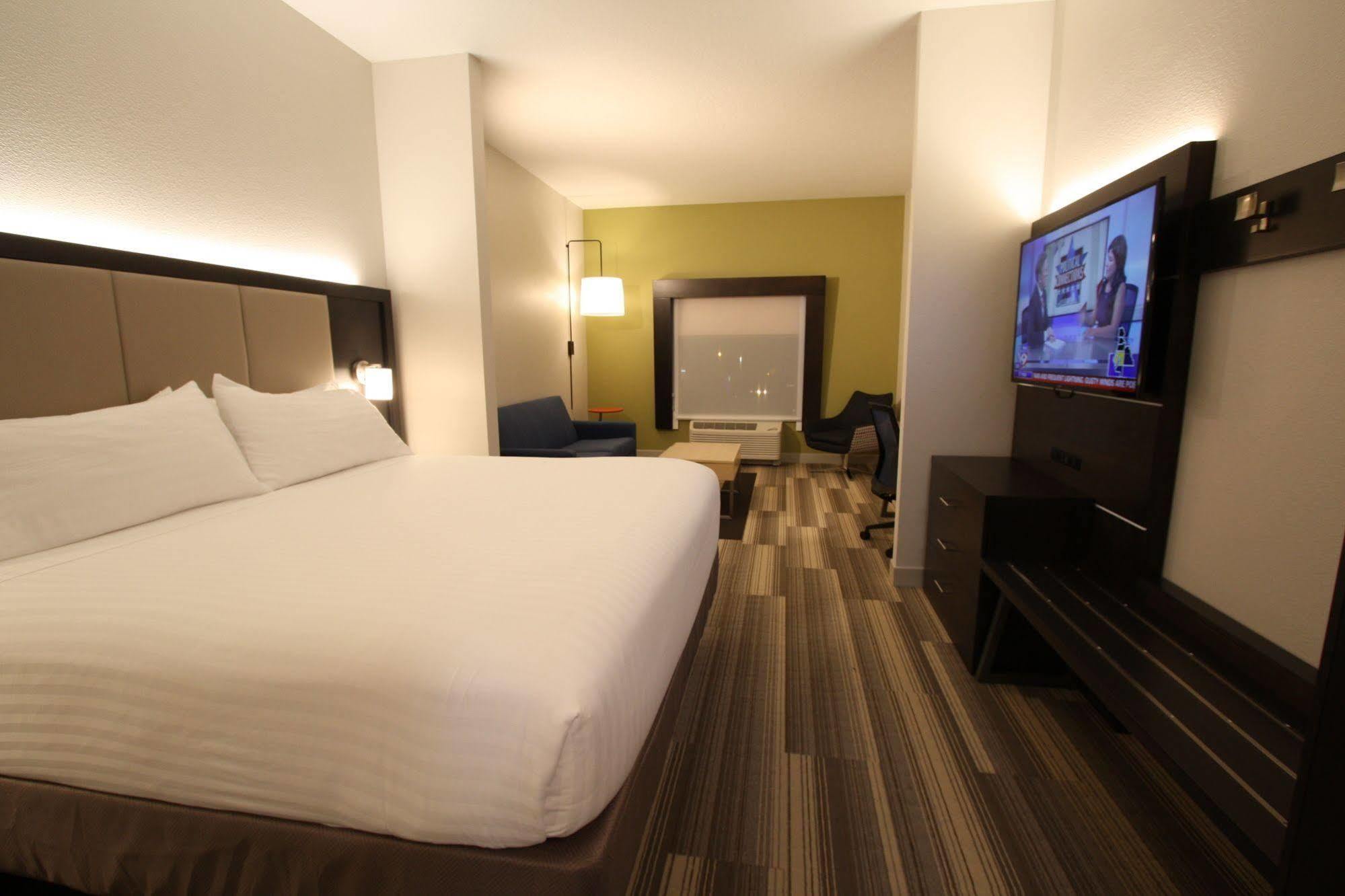 Express & South, An Ihg Hotel